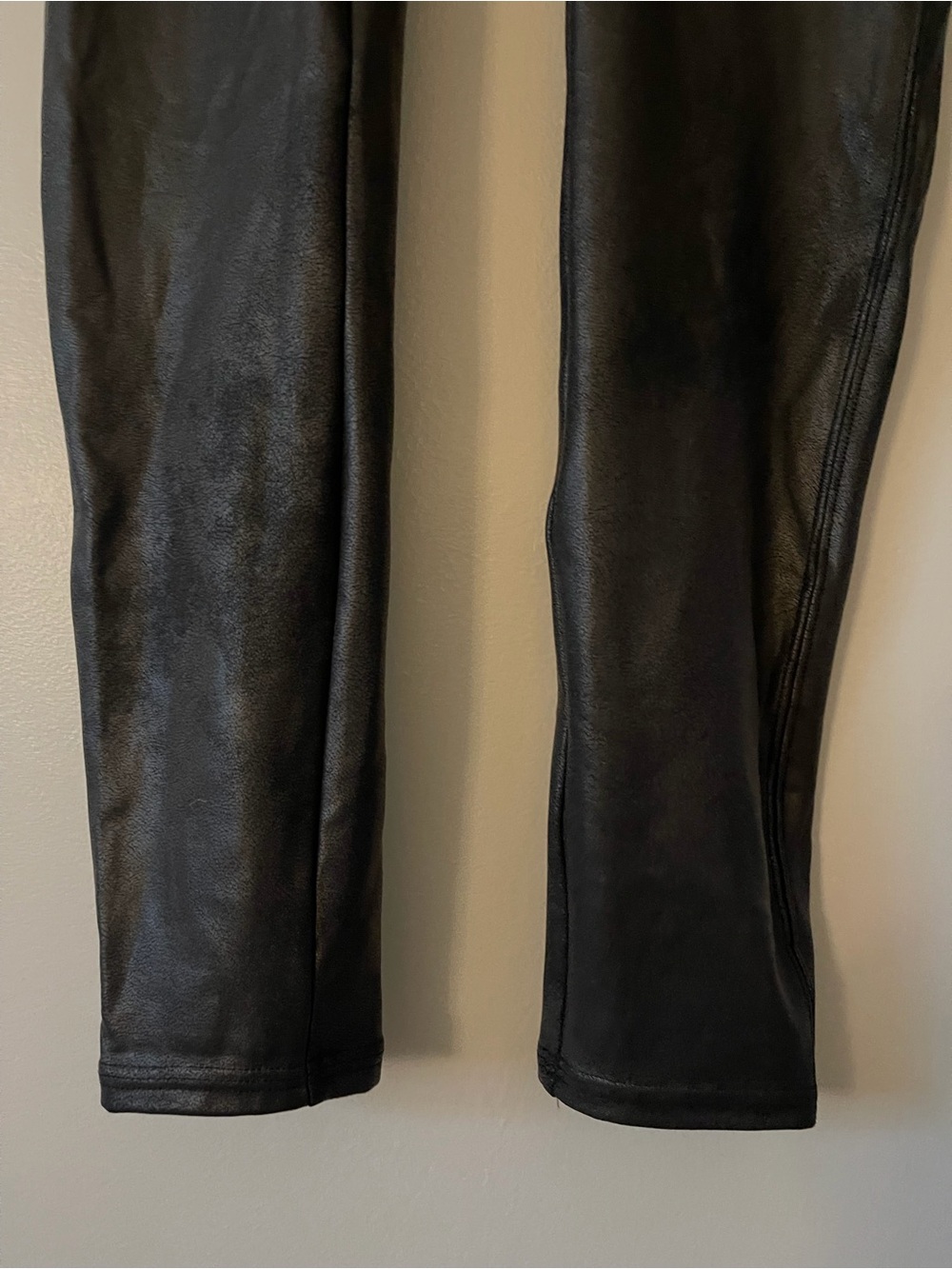 Subcategory selection - Picture 3 of 5